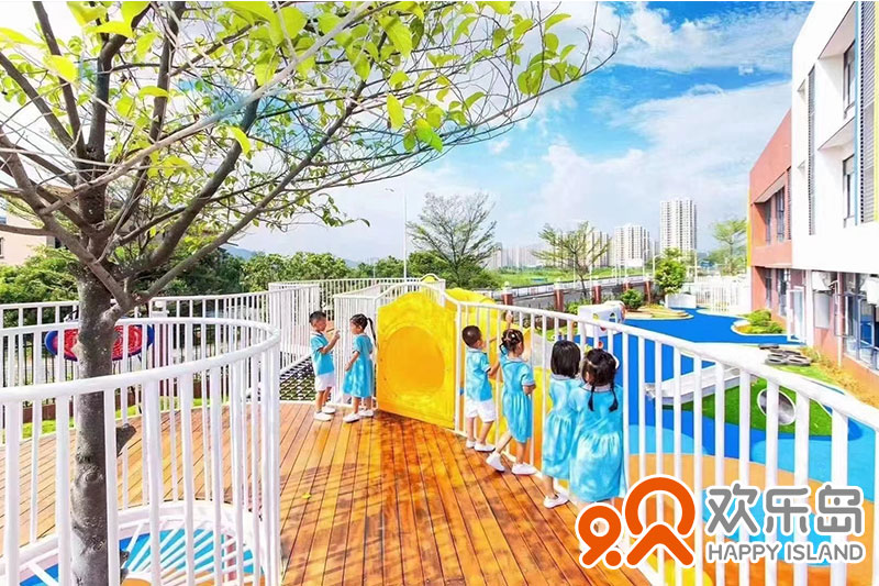 欢乐岛幼儿园滑梯